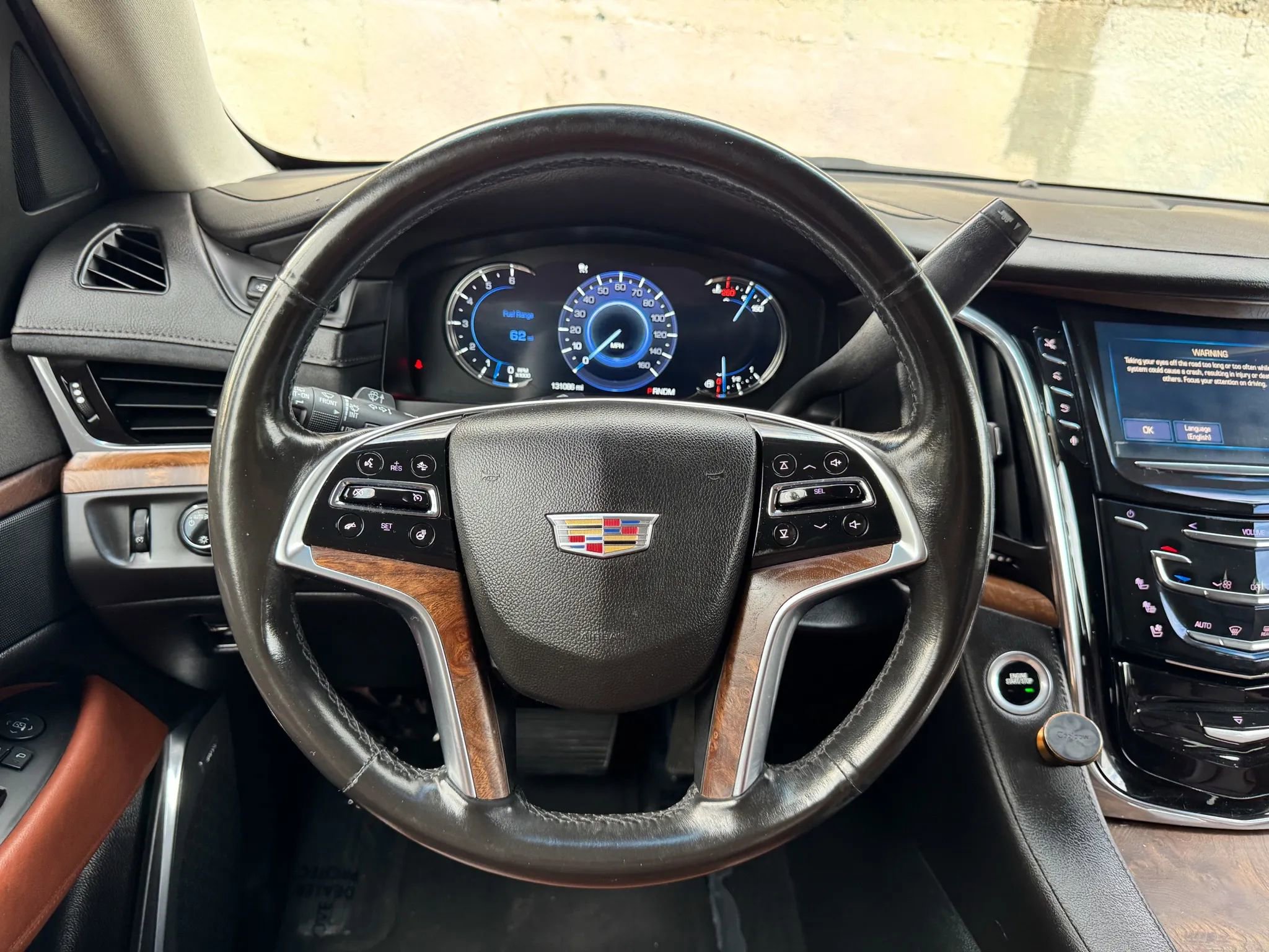 Used 2016 Cadillac Escalade Premium image 30