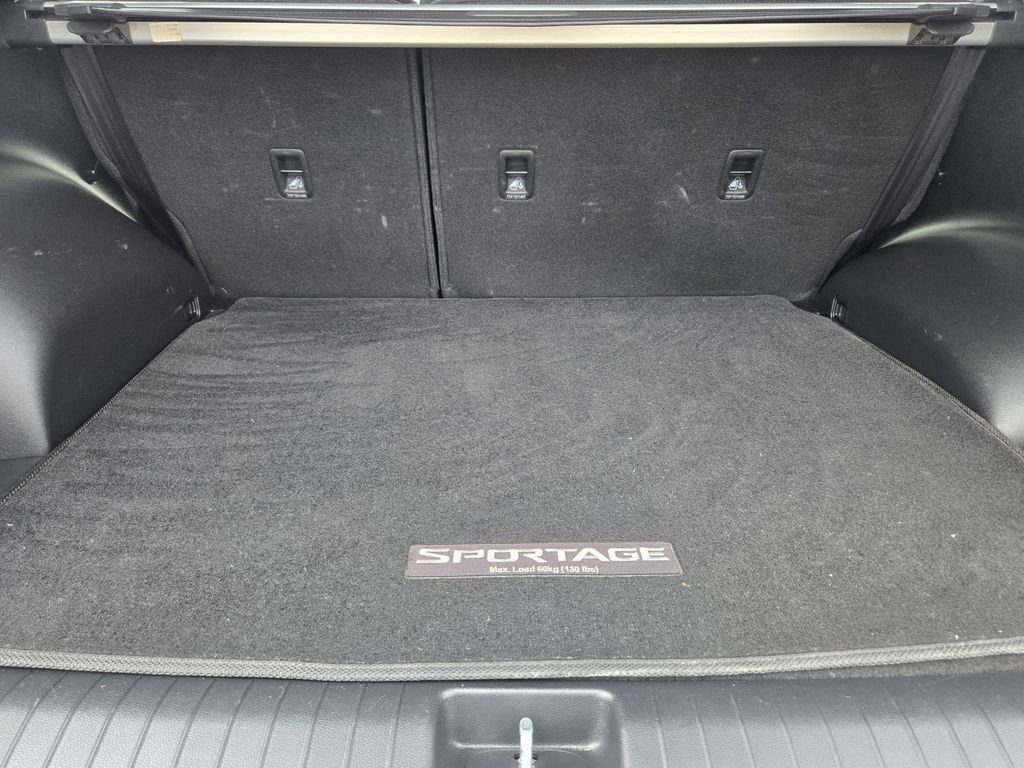 Used 2017 Kia Sportage EX w/ EX Technology Package image 29