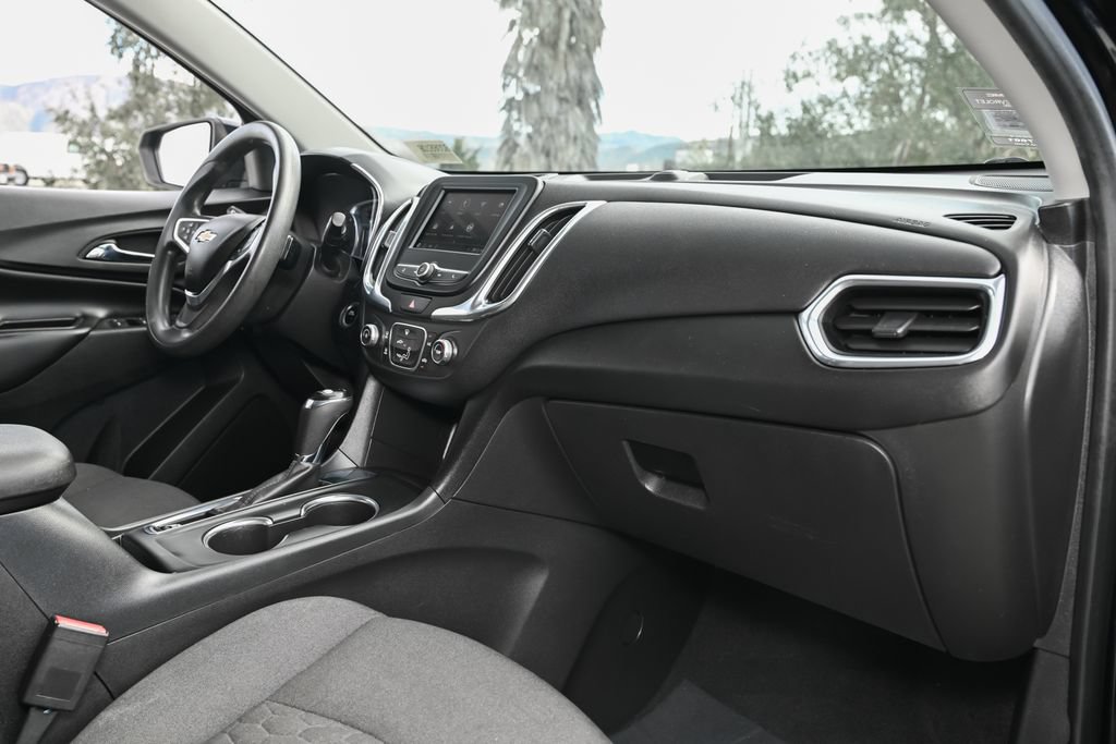 Used 2020 Chevrolet Equinox LT FWD image 35