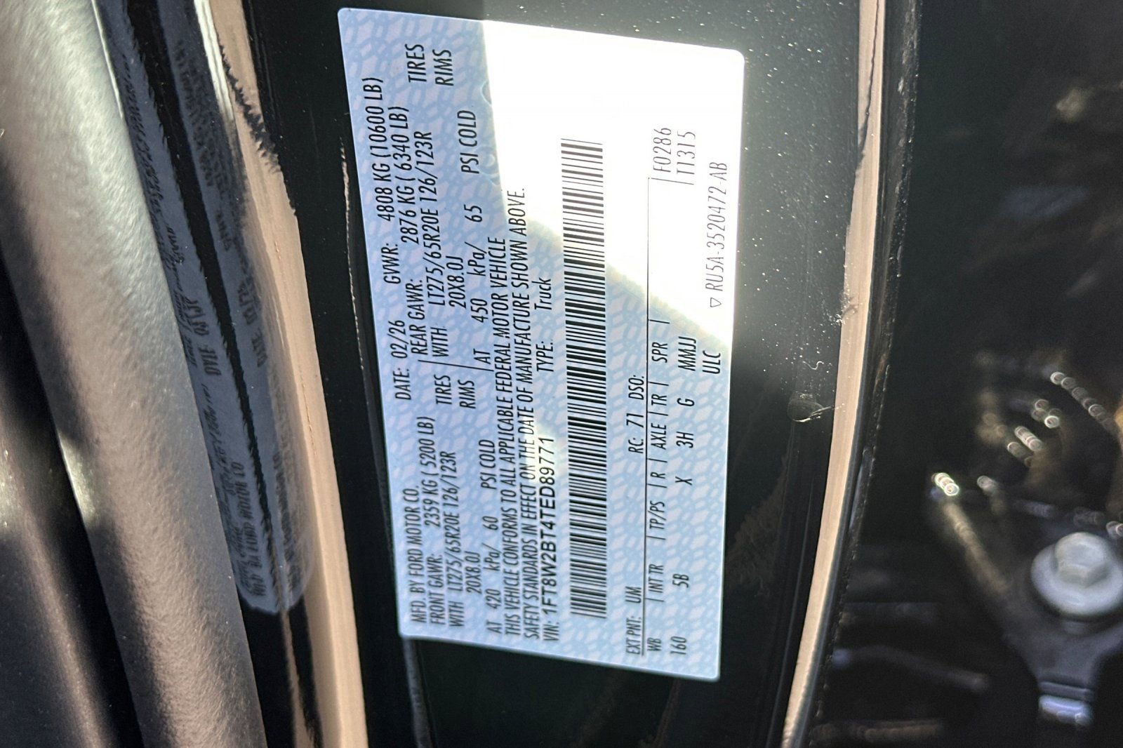 New 2026 Ford F250 Lariat w/ Black Appearance Package image 28