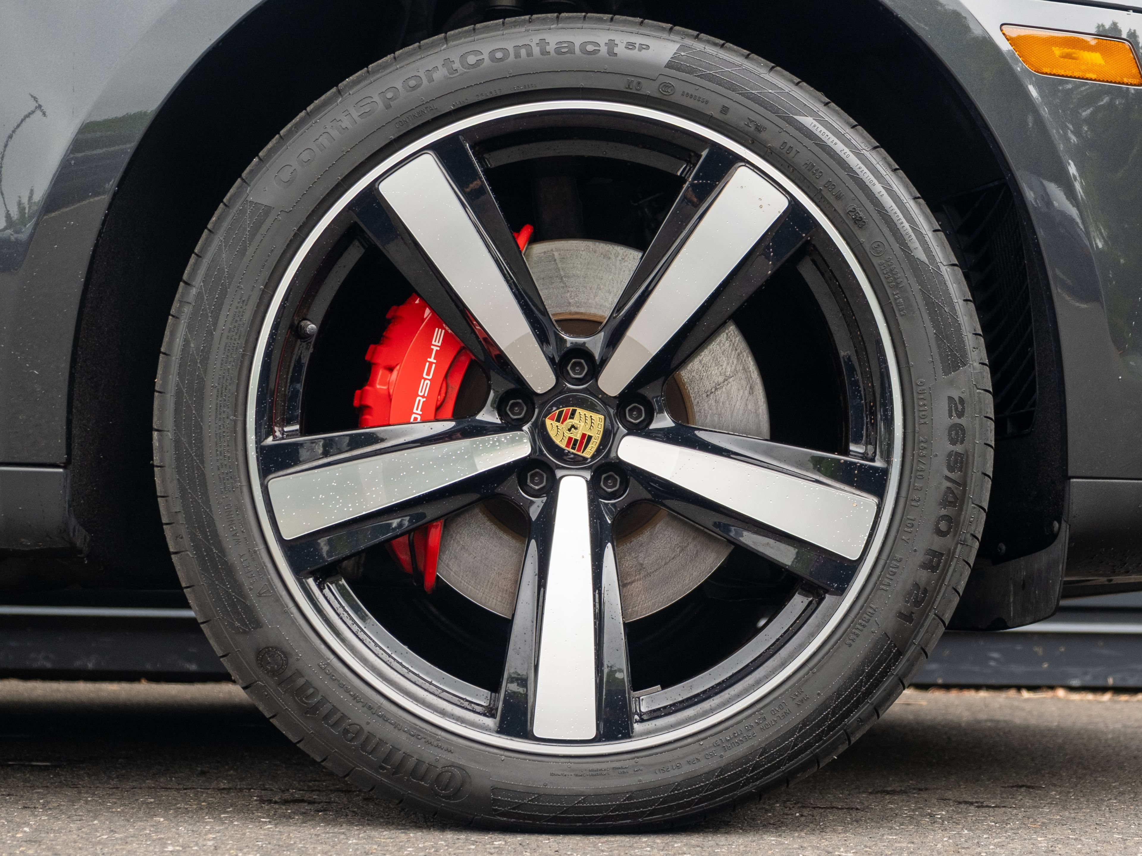 Certified 2024 Porsche Macan S AWD/4WD image 15