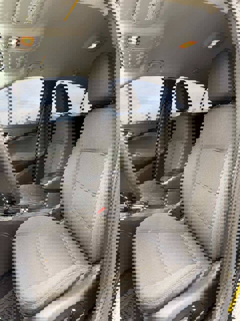 Used 2019 Chevrolet Cruze LT w/ LT Fleet Convenience Package image 11