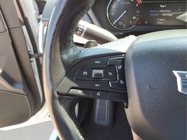 Used 2019 Cadillac XT4 Premium Luxury FWD image 16