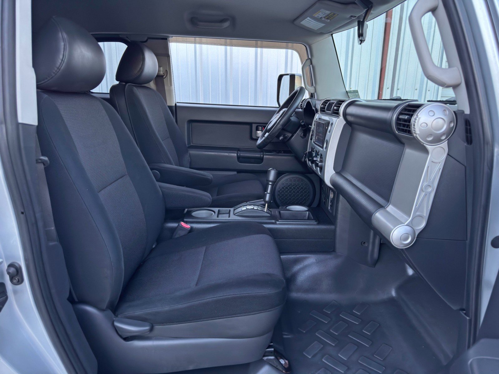 Used 2007 Toyota FJ Cruiser 2WD image 13