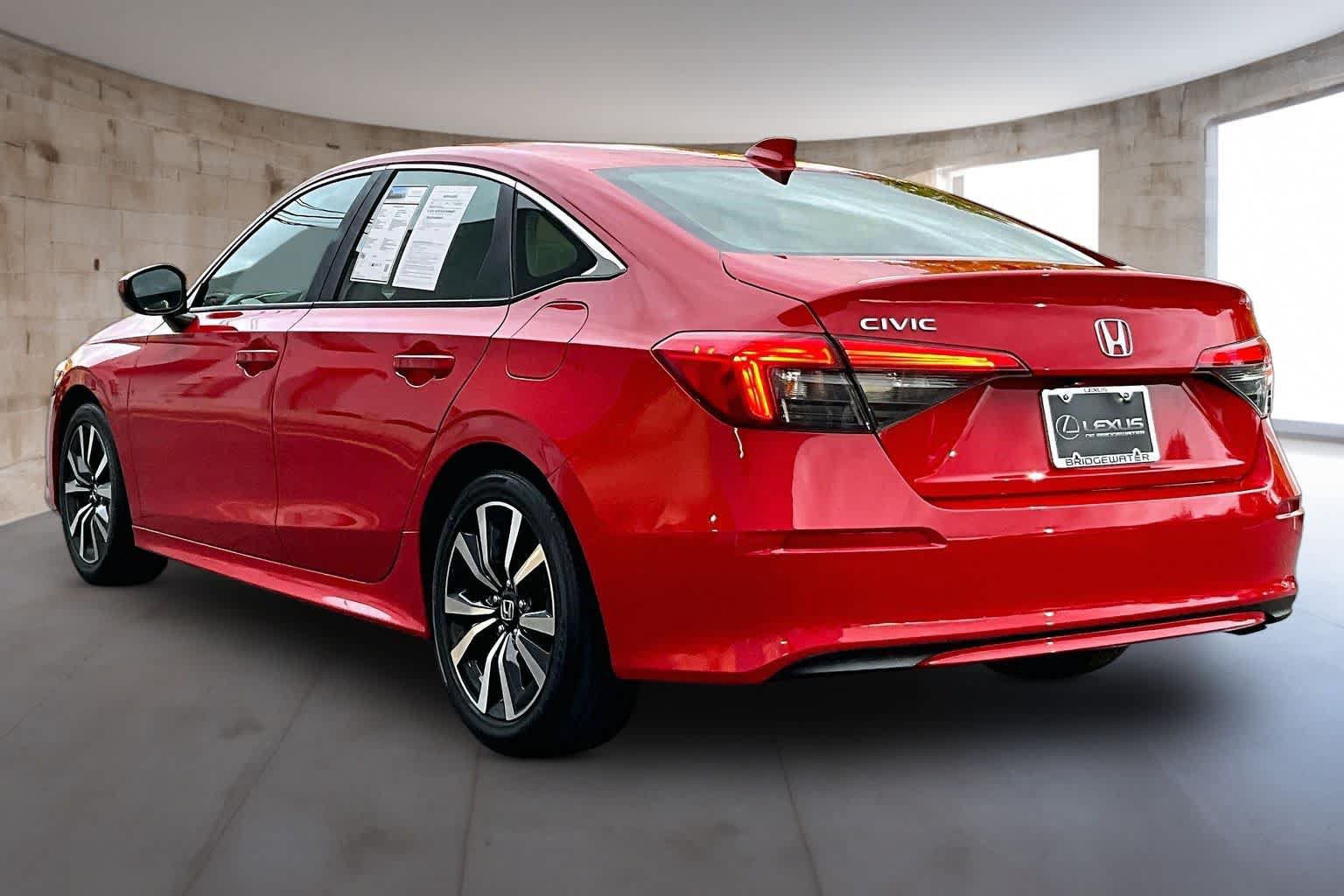 Used 2022 Honda Civic EX image 4