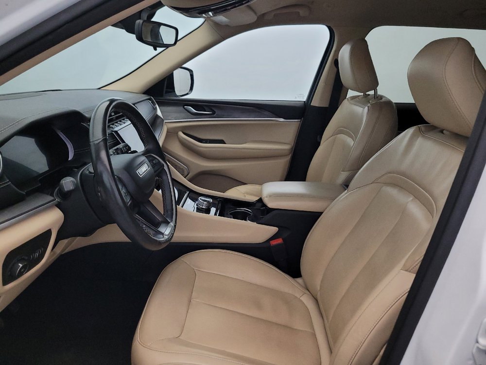 Used 2021 Jeep Grand Cherokee L Limited RWD image 17