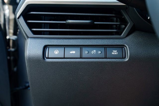 New 2025 Nissan Altima 2.5 SL image 17