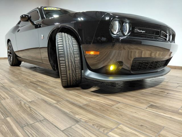 Used 2022 Dodge Challenger R/T Scat Pack RWD image 25