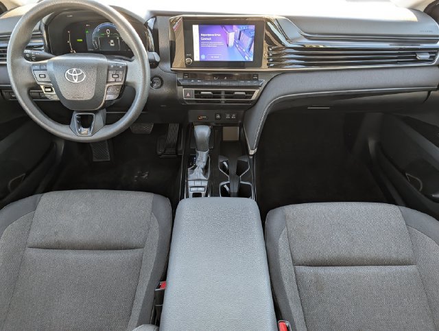 Used 2025 Toyota Camry LE FWD image 11