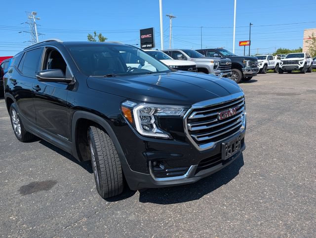 Used 2022 GMC Terrain SLT AWD/4WD image 14