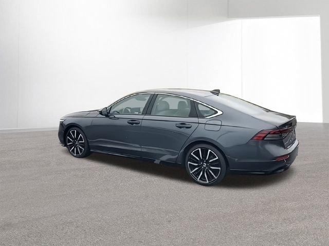 Used 2023 Honda Accord Touring image 6