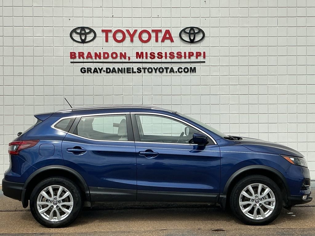 Used 2021 Nissan Rogue Sport SV