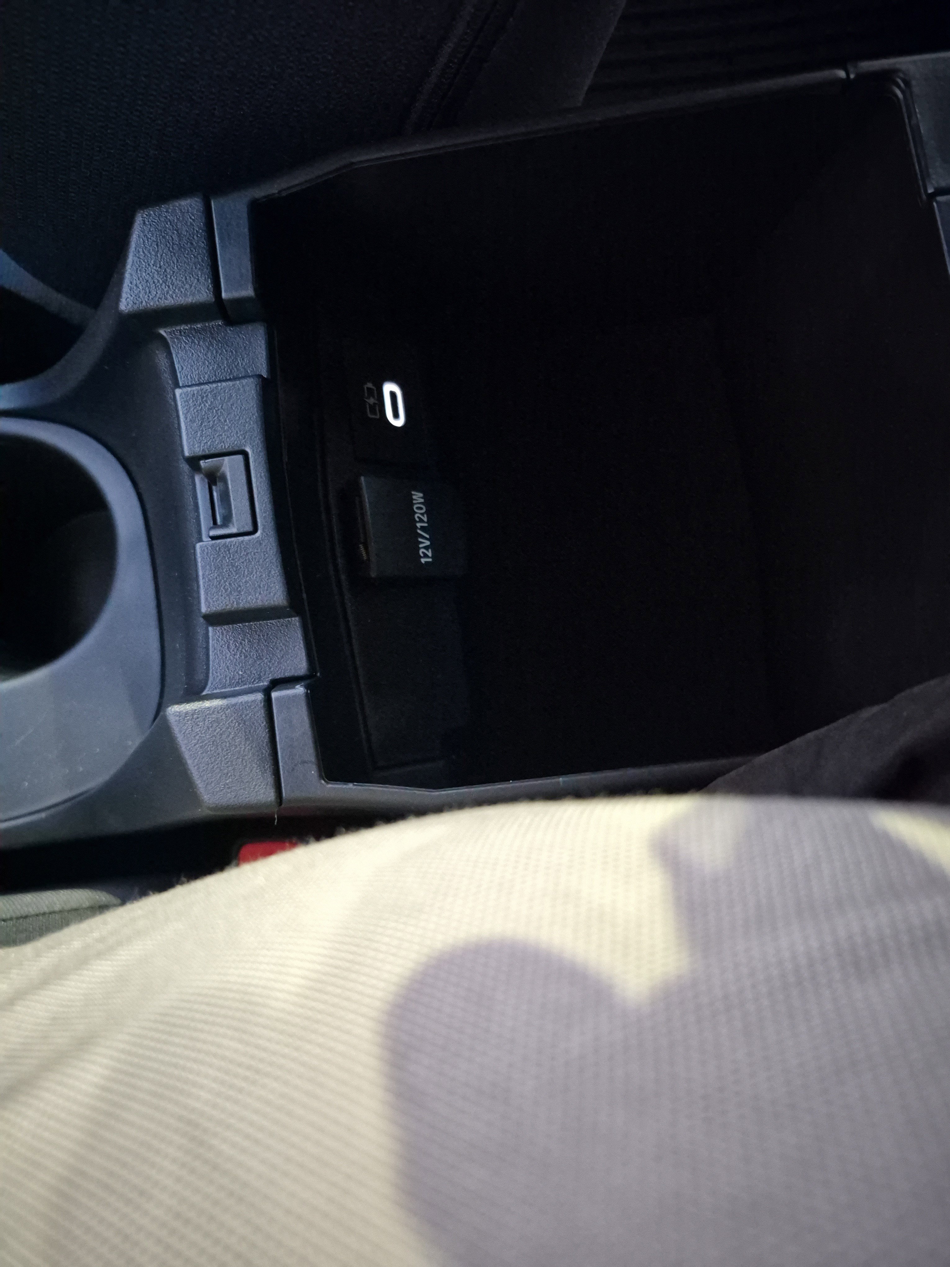 Used 2026 Toyota Corolla LE image 24