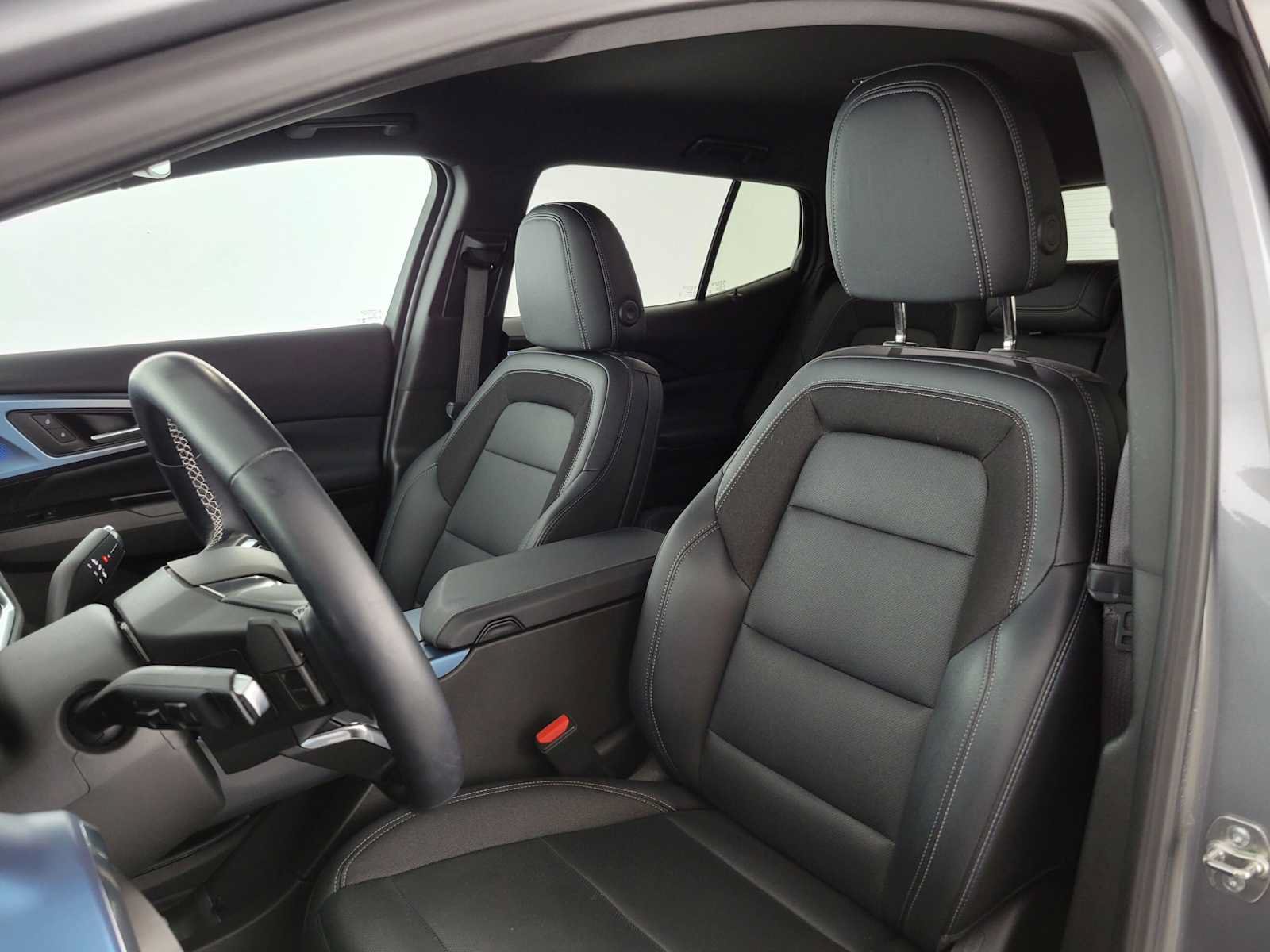 Used 2024 Chevrolet Equinox EV LT FWD image 21