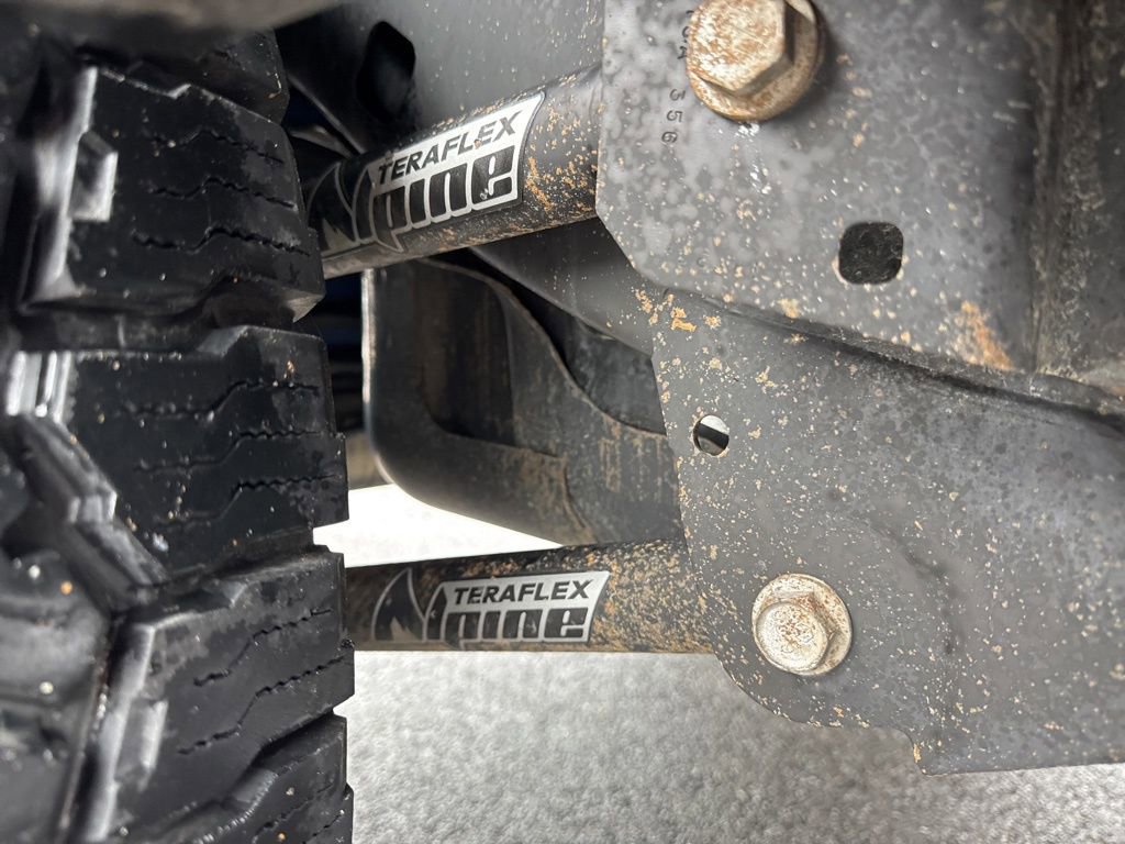 Used 2016 Jeep Wrangler Unlimited Rubicon w/ Connectivity Group image 32