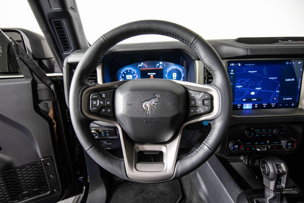 Used 2026 Ford Bronco Outer Banks AWD/4WD image 17