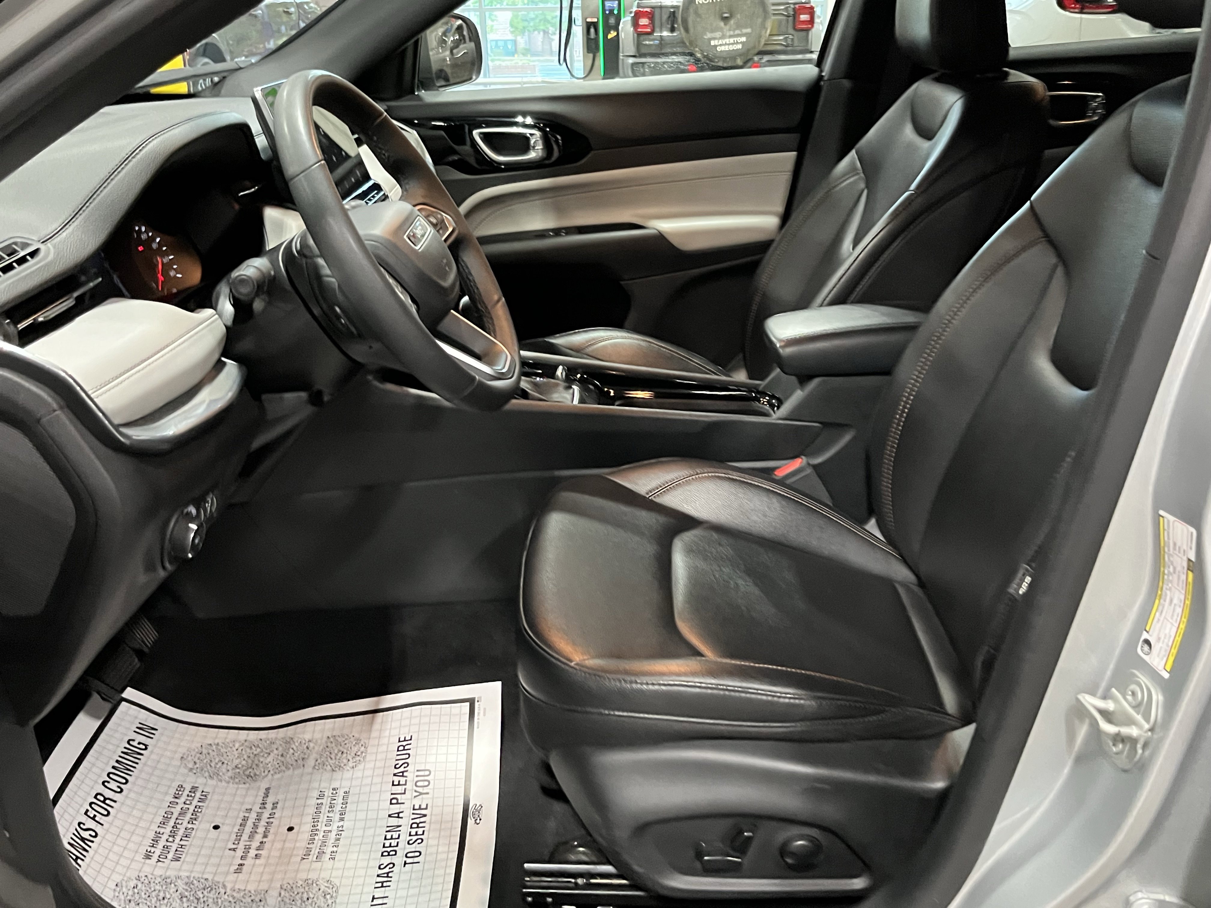 Certified 2024 Jeep Compass Limited image 11