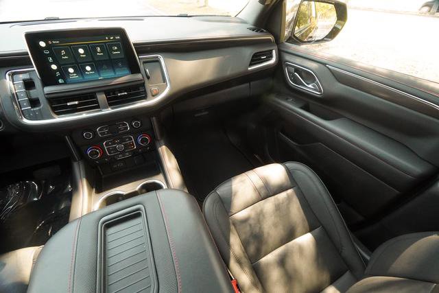 Used 2022 Chevrolet Tahoe RST w/ Sport Performance Package image 12