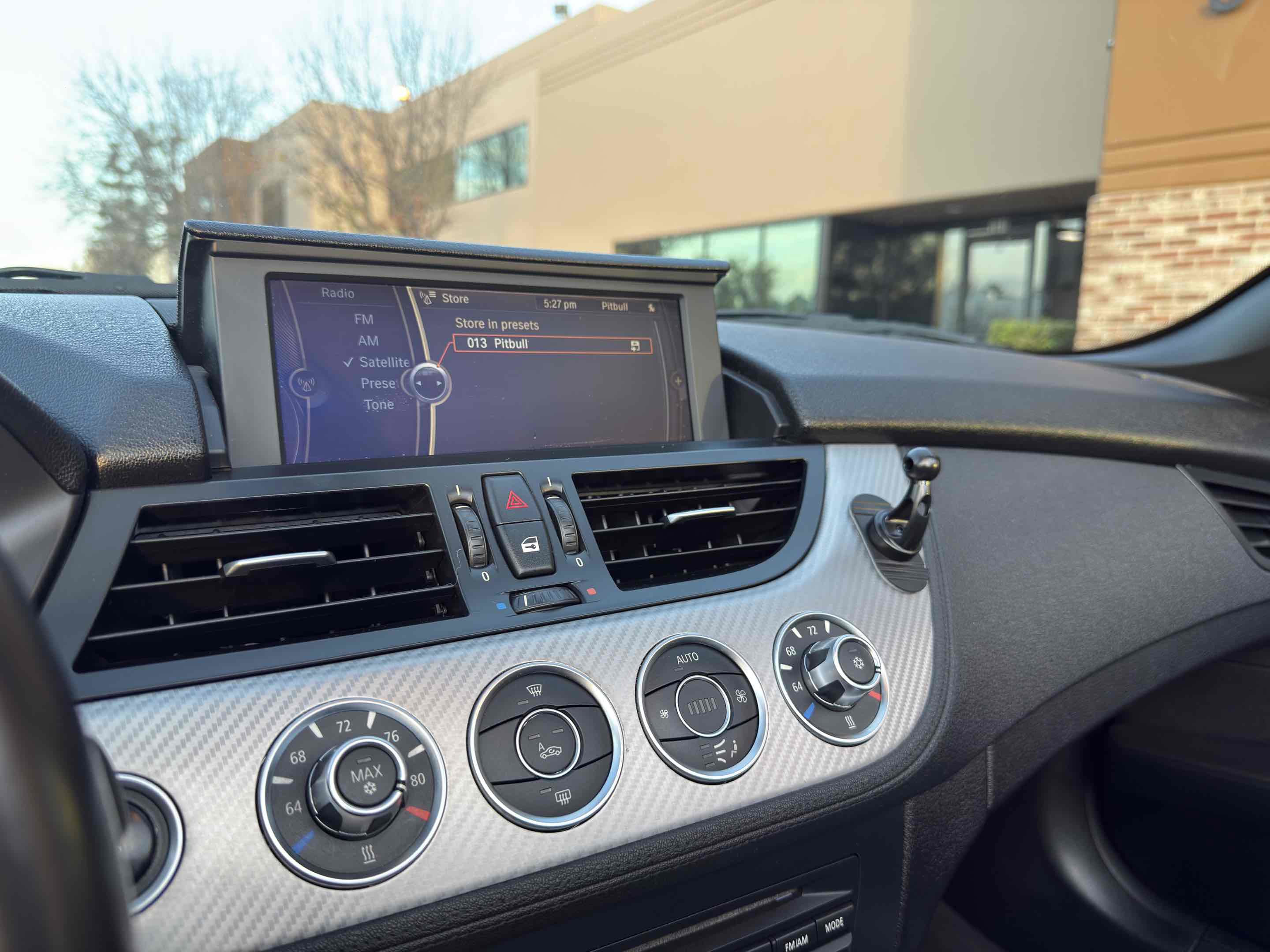 Used 2012 BMW Z4 sDrive35i image 39