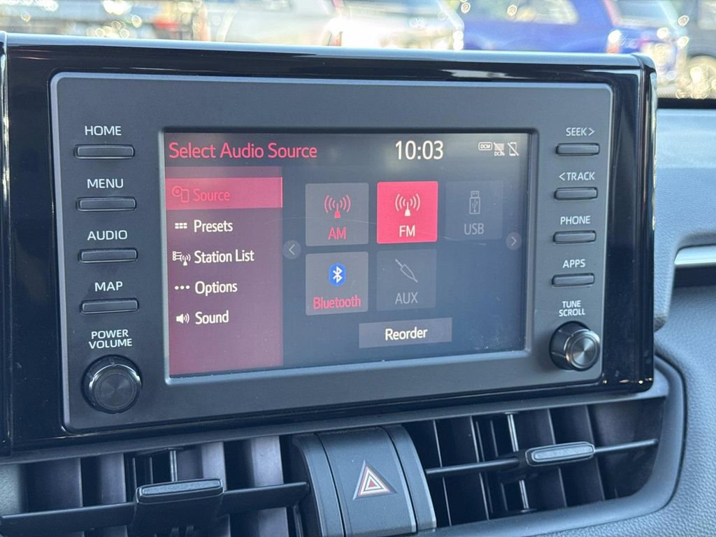 Used 2019 Toyota RAV4 LE image 20