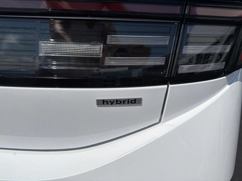 New 2026 Hyundai Sonata Limited FWD image 11