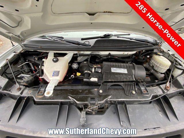 Used 2017 GMC Savana 3500 image 33