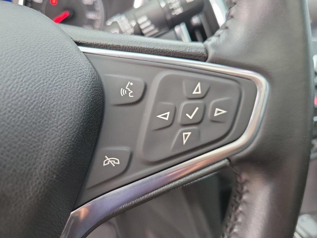 Used 2020 Chevrolet Equinox LT FWD image 14