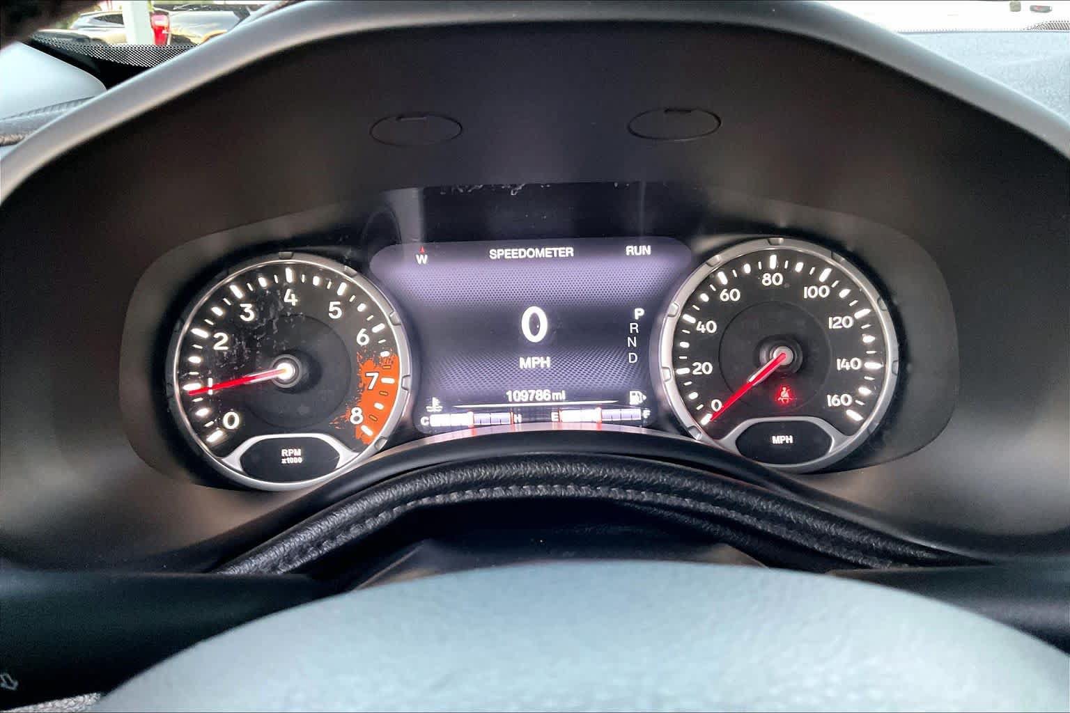 Used 2015 Jeep Renegade Trailhawk w/ Popular Equipment Group AWD/4WD image 24