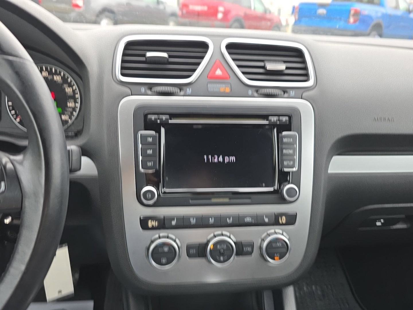 Used 2013 Volkswagen Eos Komfort image 18