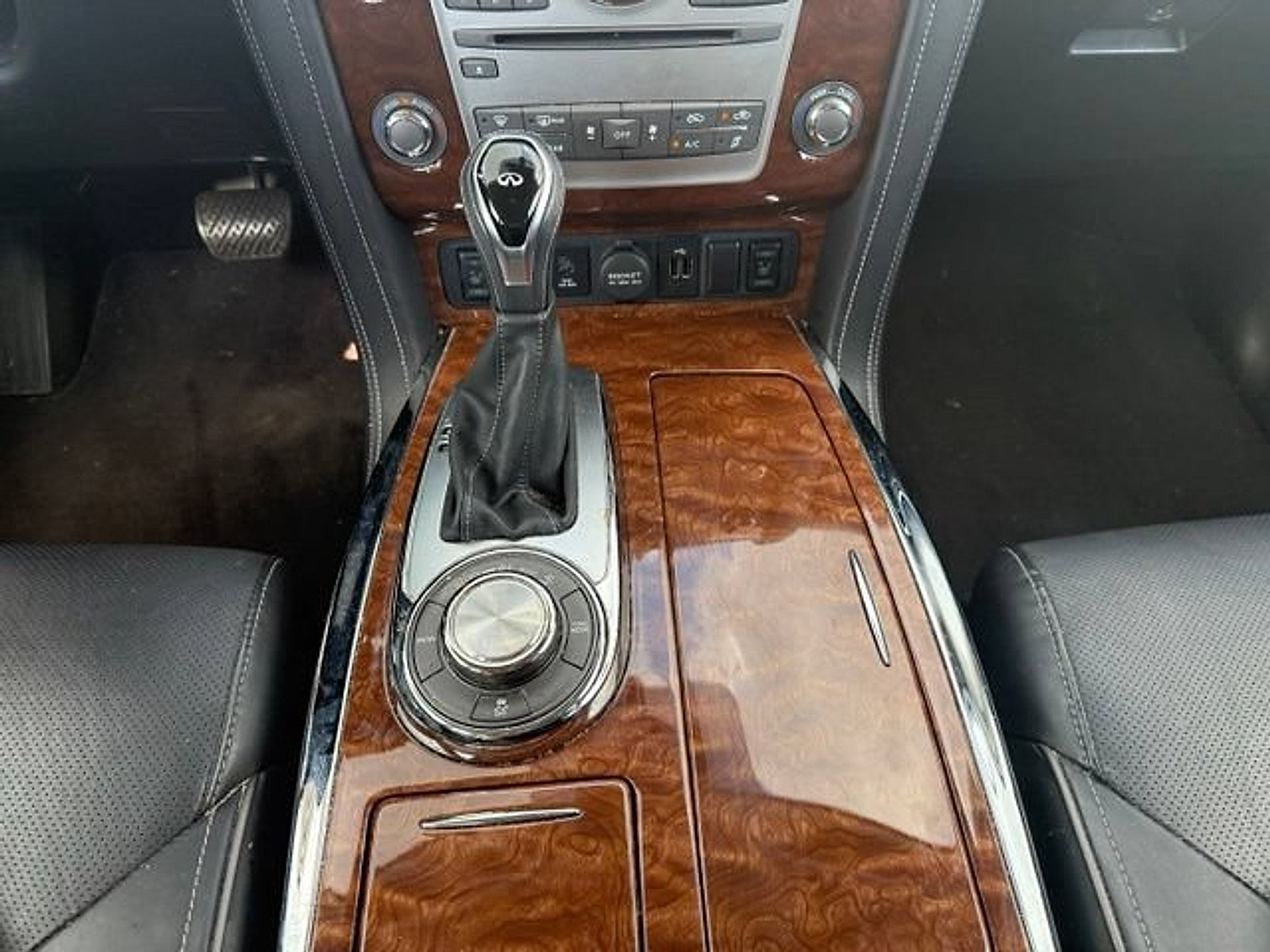 Used 2019 INFINITI QX80 Luxe w/ Proassist Package AWD/4WD image 8