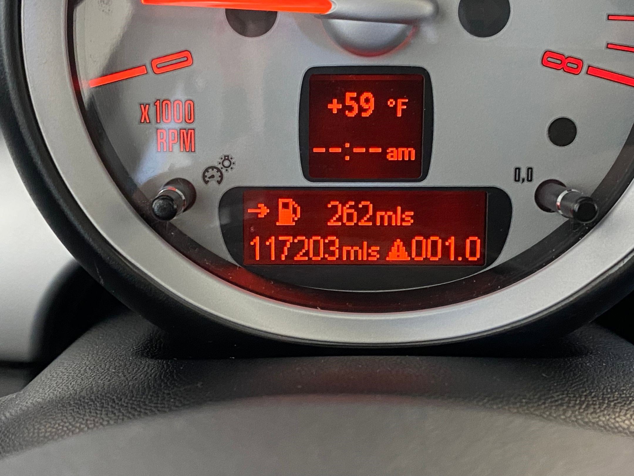 Used 2010 MINI Cooper Hardtop image 24