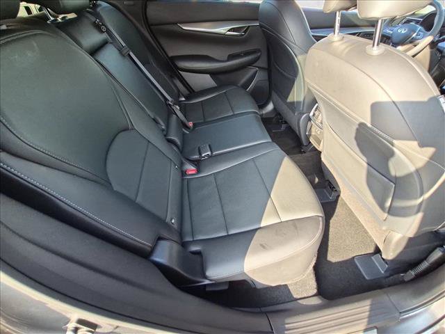 Used 2023 INFINITI QX50 Luxe FWD image 19