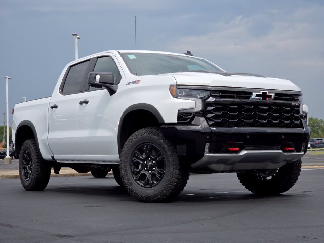 New 2026 Chevrolet Silverado 1500 ZR2 AWD/4WD image 2