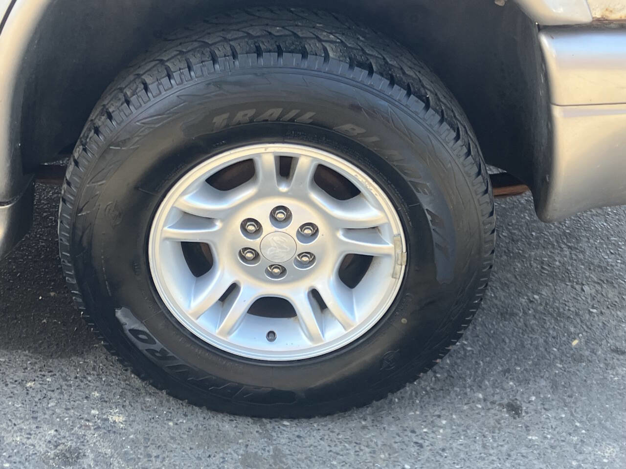 Used 2001 Dodge Durango 4WD image 17