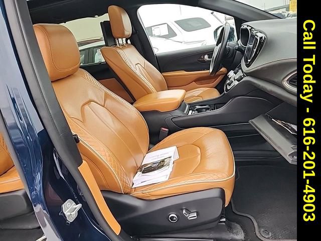 Used 2022 Chrysler Pacifica Pinnacle image 28