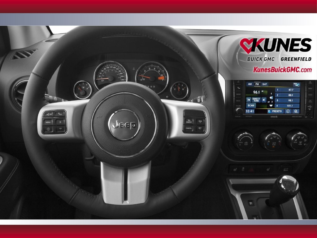 Used 2016 Jeep Compass Latitude FWD image 5