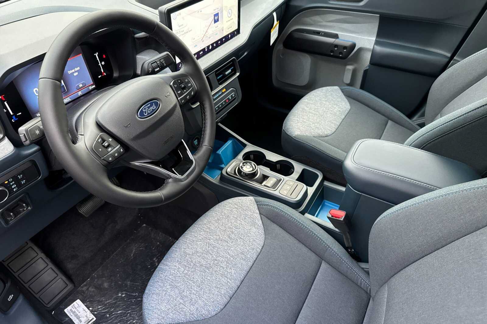 New 2025 Ford Maverick XLT w/ XLT Luxury Package AWD/4WD image 7
