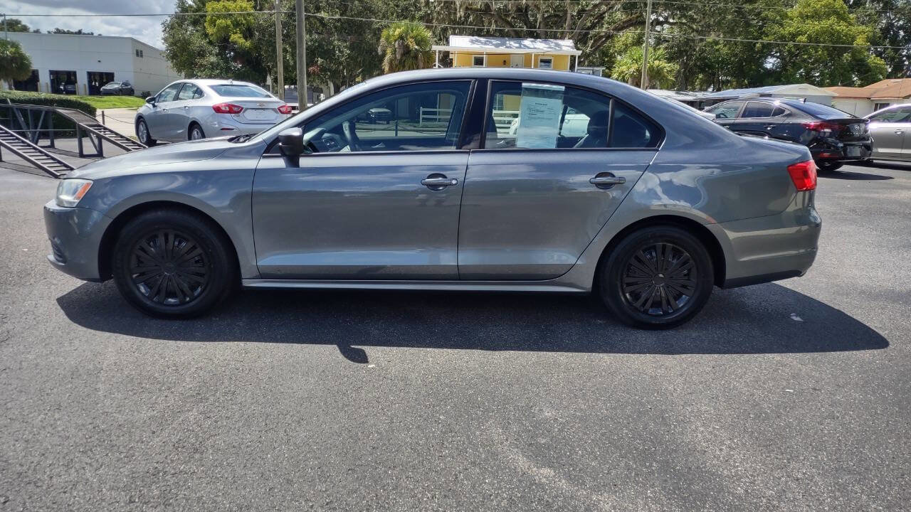 Used 2014 Volkswagen Jetta S image 6