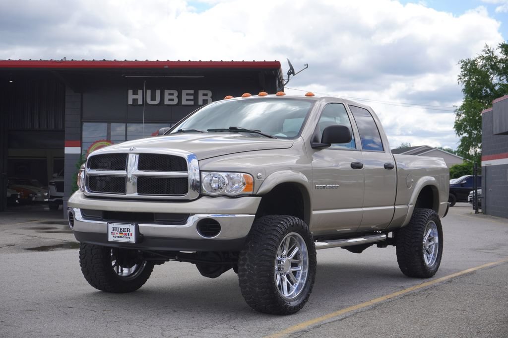 Used 2005 Dodge Ram 2500 Truck SLT w/ Trailer Tow Group AWD/4WD image 3
