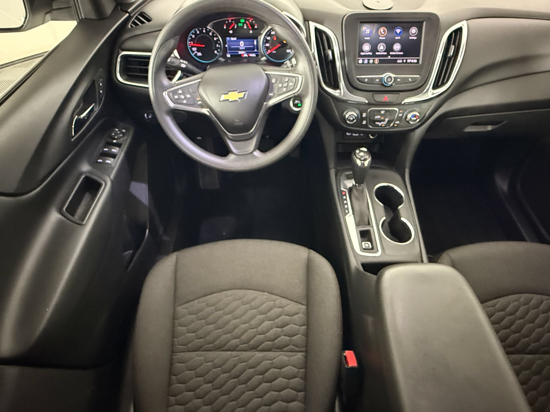 Used 2020 Chevrolet Equinox LT FWD image 17