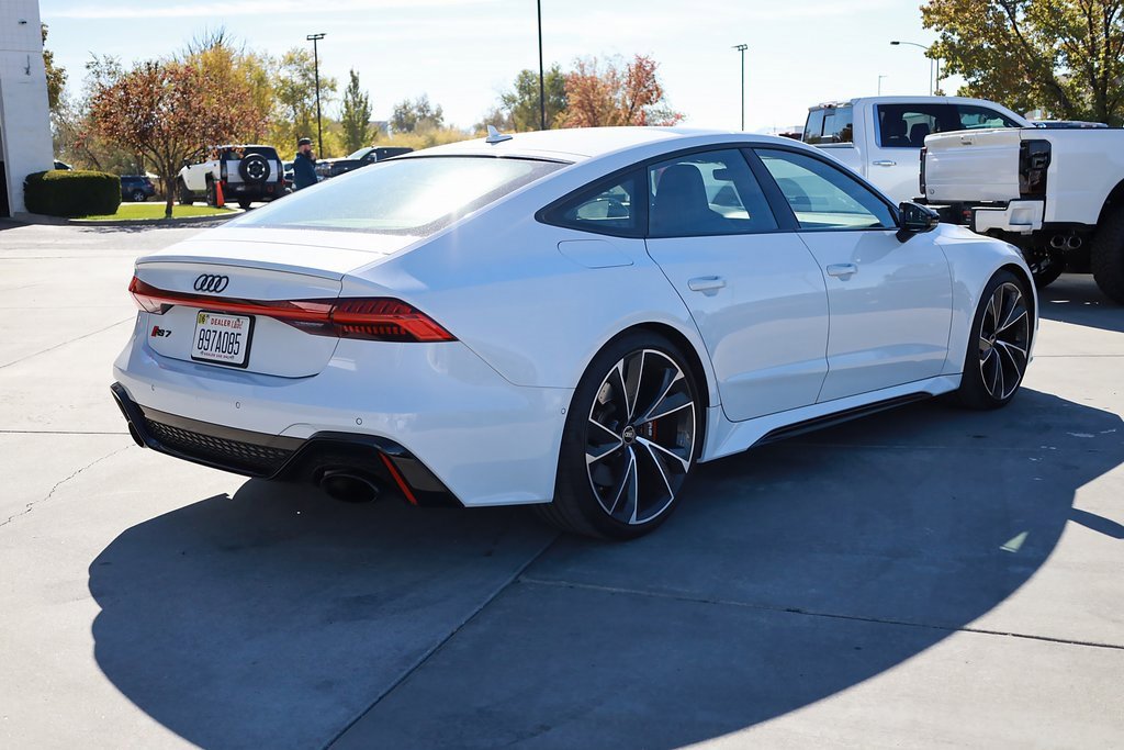 Used 2022 Audi RS 7 Sportback image 6