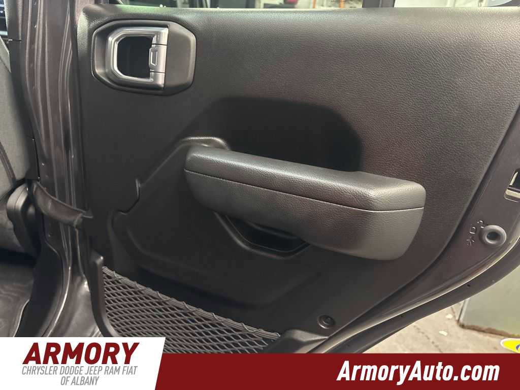 Used 2024 Jeep Wrangler Willys image 26