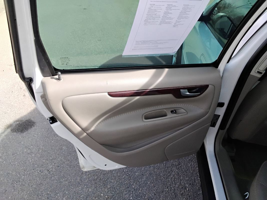 Used 2007 Volvo XC70 image 20