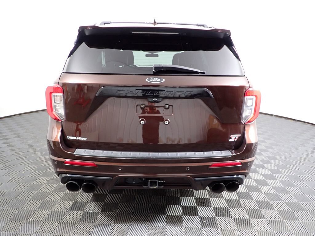 Used 2020 Ford Explorer ST w/ ST Street Pack image 14