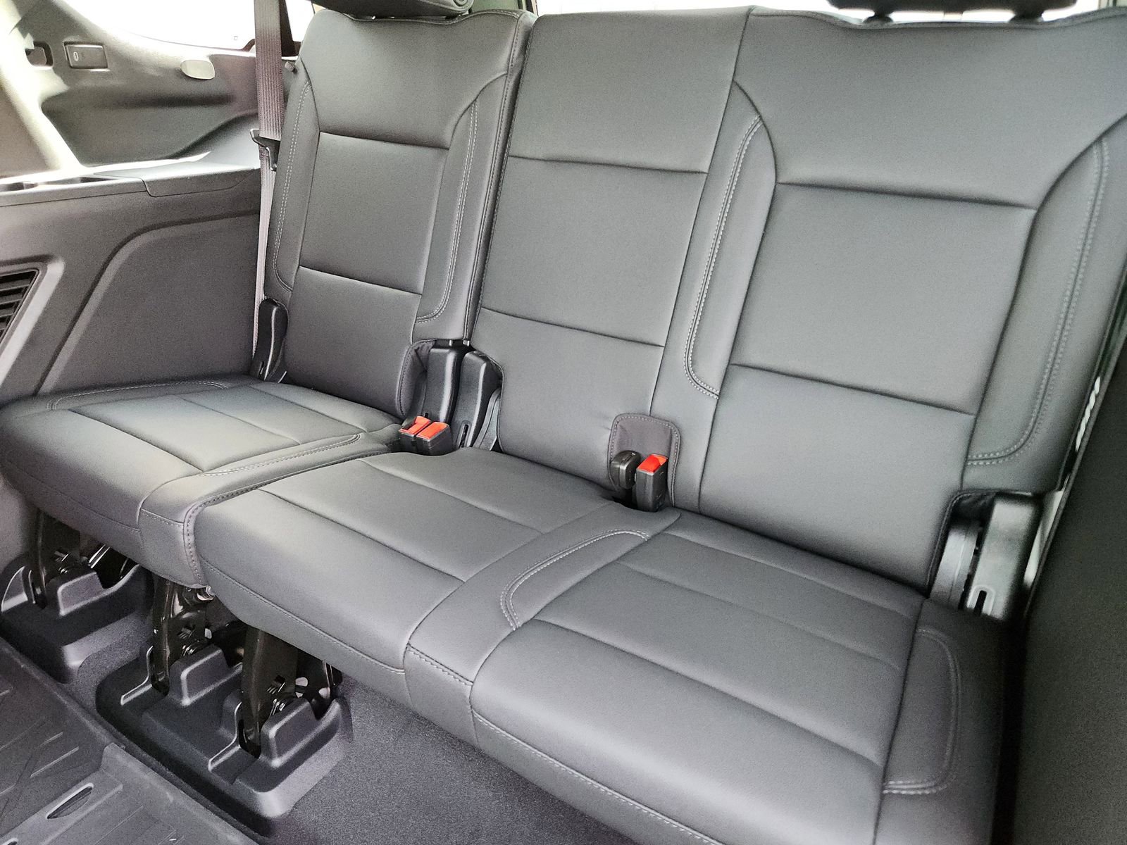 New 2026 Chevrolet Tahoe LT w/ Comfort Package RWD image 24