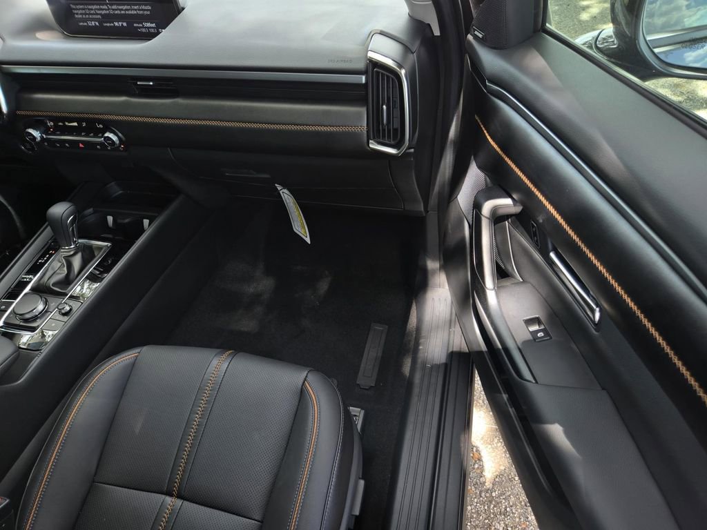 New 2025 MAZDA CX-50 2.5 Turbo w/ Weather Package image 9