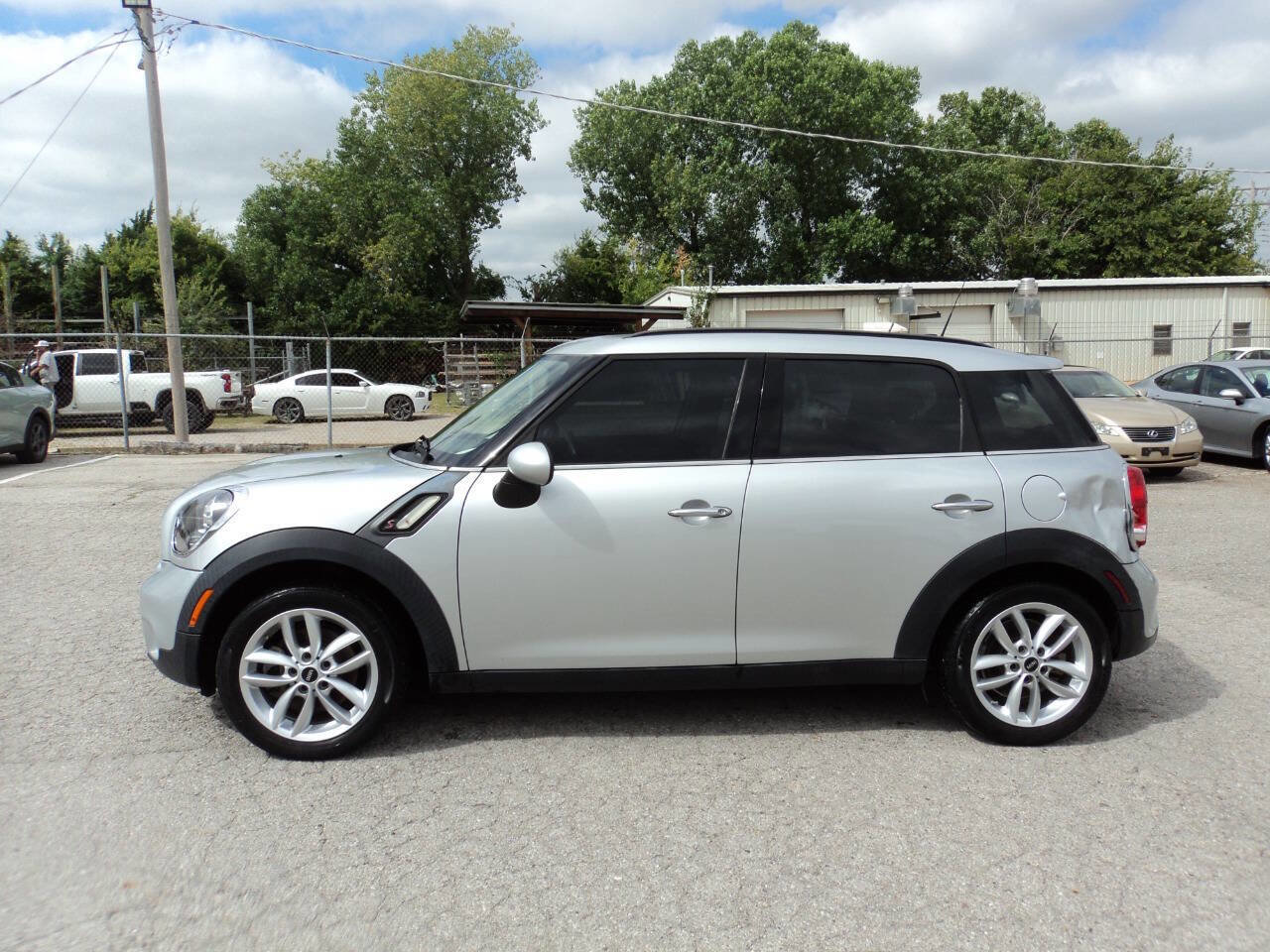 Used 2014 MINI Cooper Countryman S image 2