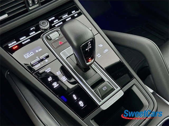 Used 2023 Porsche Cayenne Turbo image 33