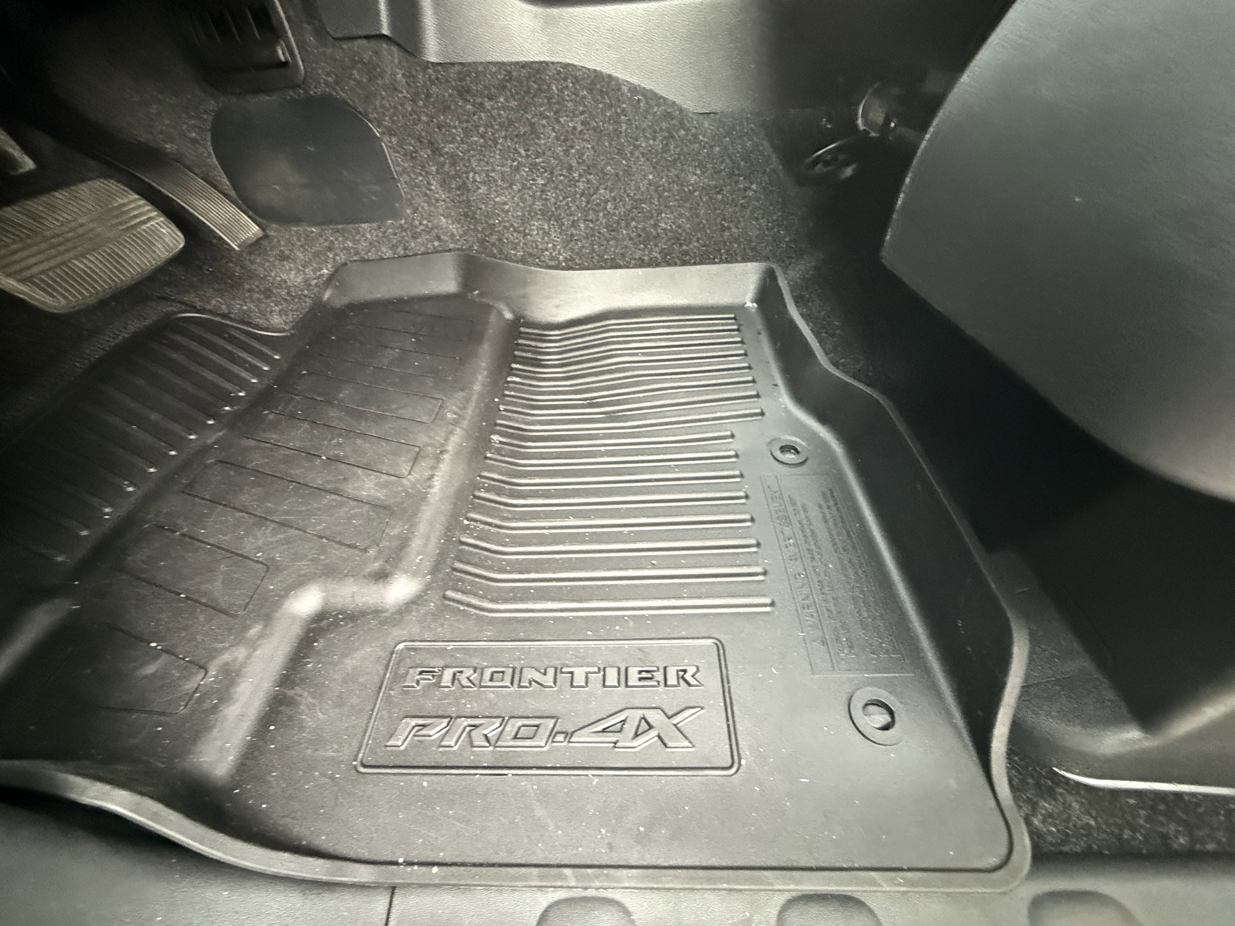 Used 2022 Nissan Frontier PRO-4X w/ Off-Road Protection Package image 20