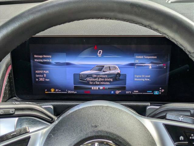 Certified 2025 Mercedes-Benz GLB 250 4MATIC w/ Exclusive Package image 11